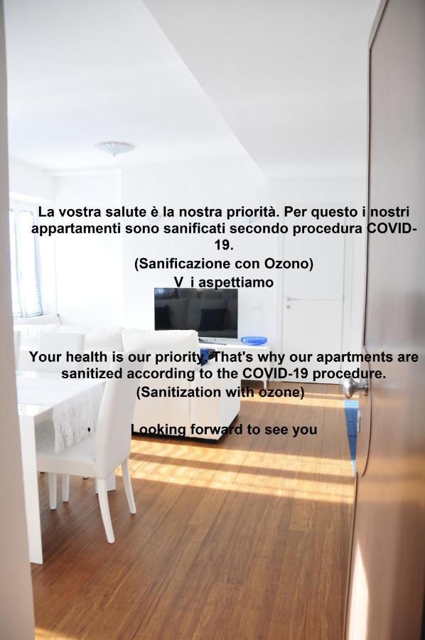 Elena House White Apartment Viareggio Dış mekan fotoğraf