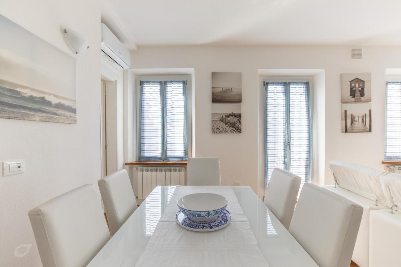Elena House White Apartment Viareggio Dış mekan fotoğraf