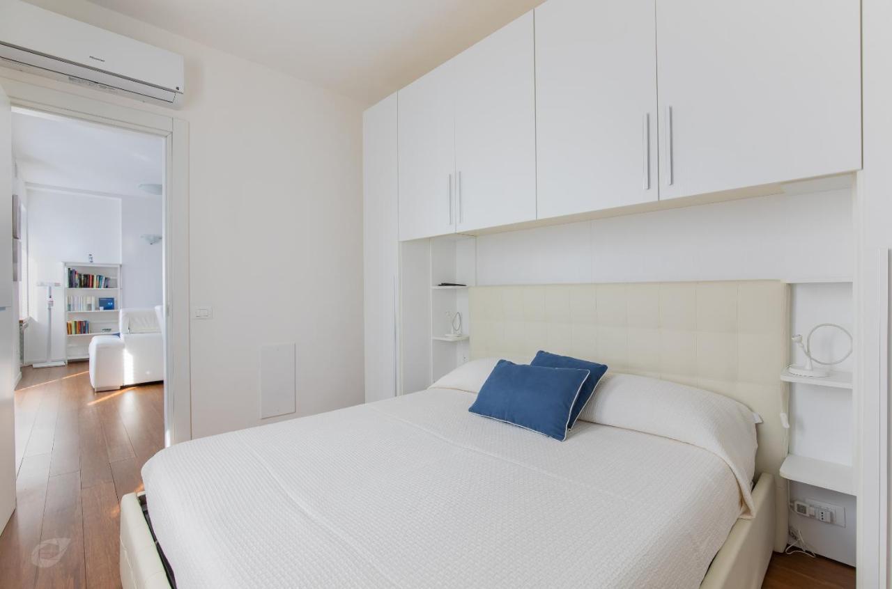 Elena House White Apartment Viareggio Dış mekan fotoğraf
