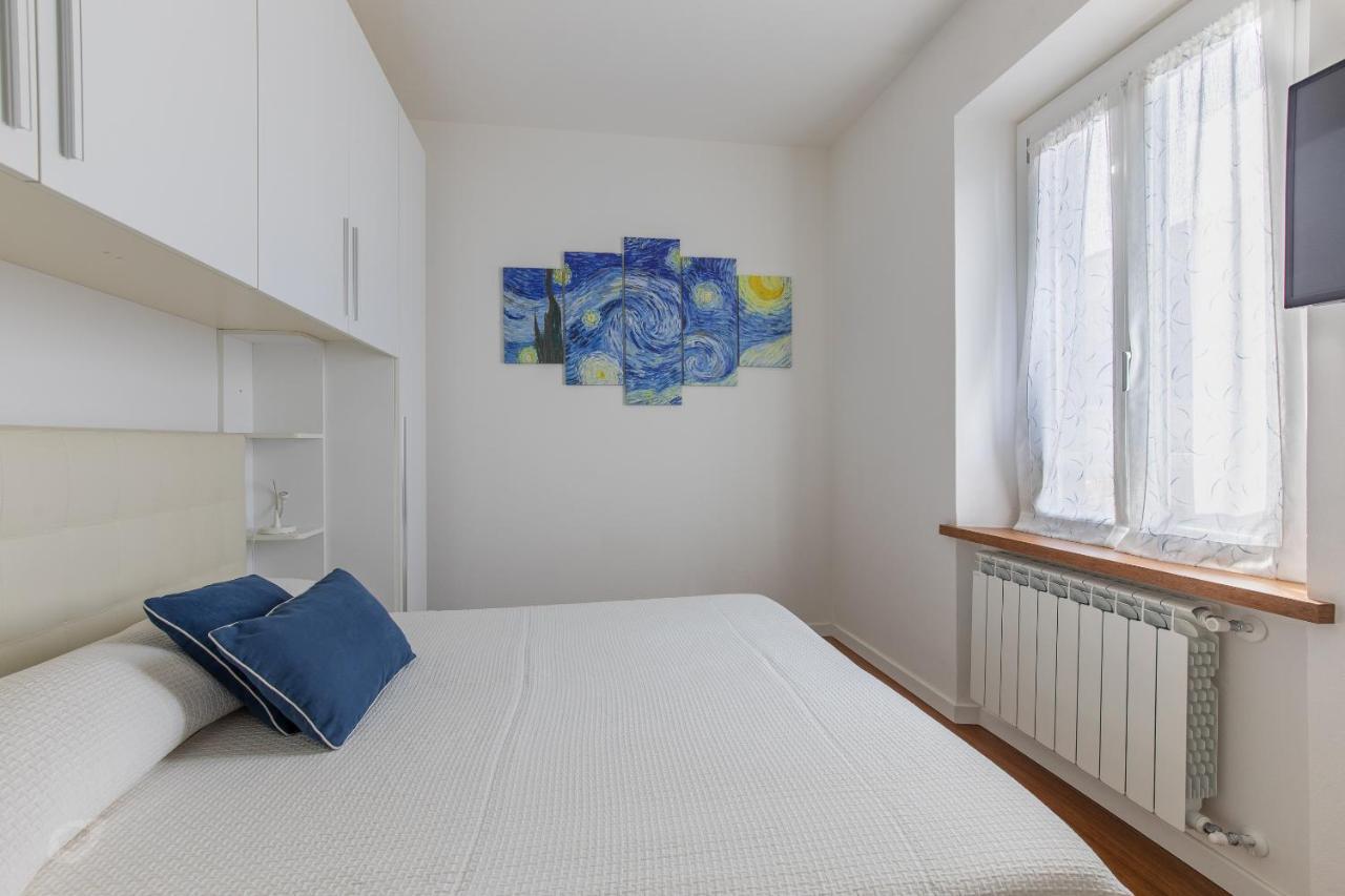 Elena House White Apartment Viareggio Dış mekan fotoğraf